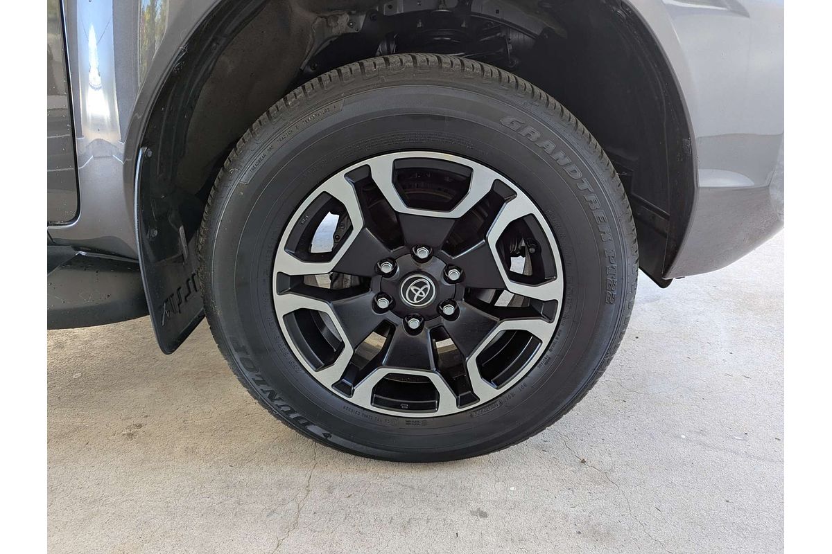 2023 Toyota Hilux SR5 GUN126R 4X4