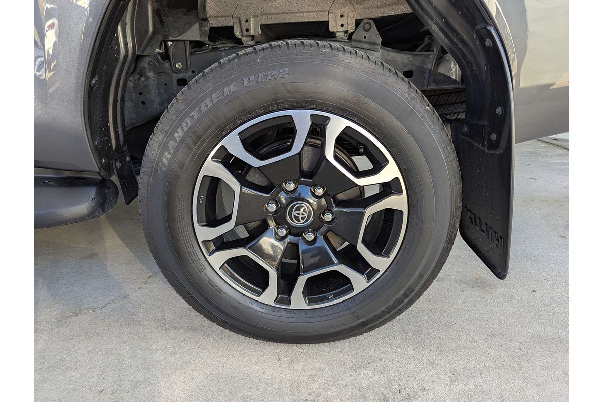 2023 Toyota Hilux SR5 GUN126R 4X4