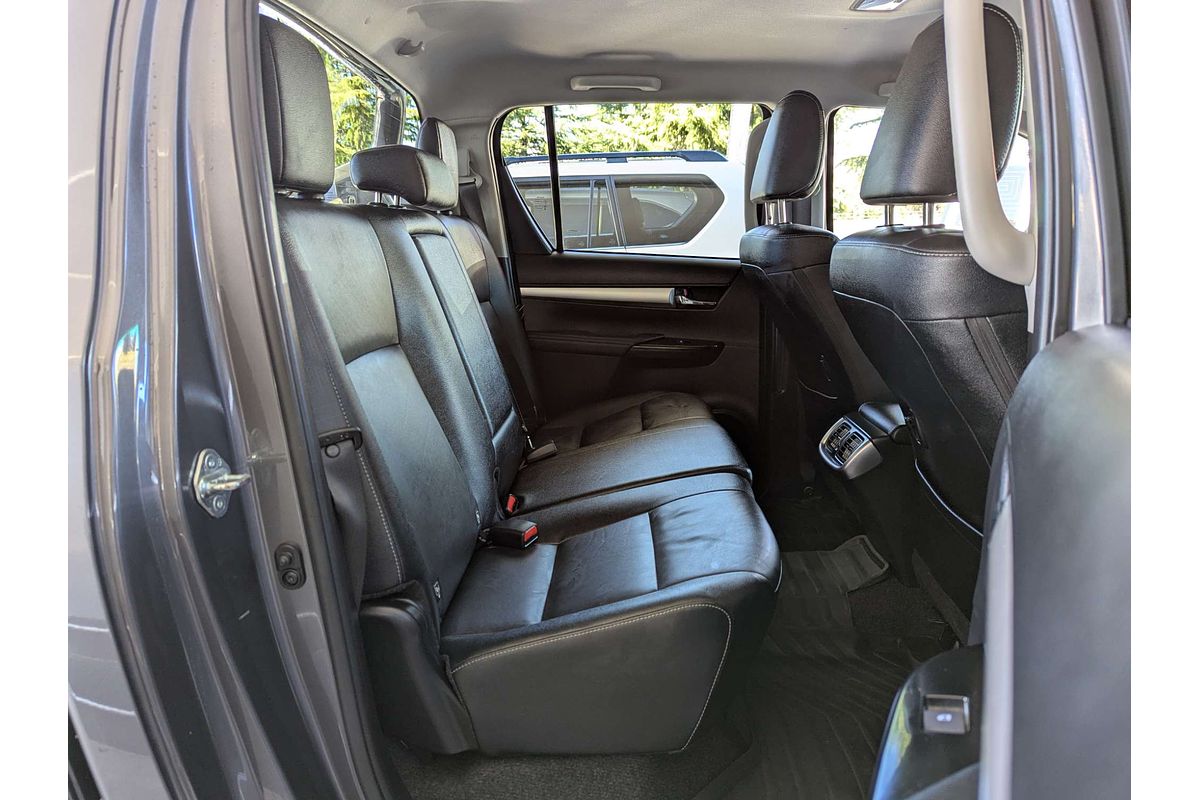 2023 Toyota Hilux SR5 GUN126R 4X4