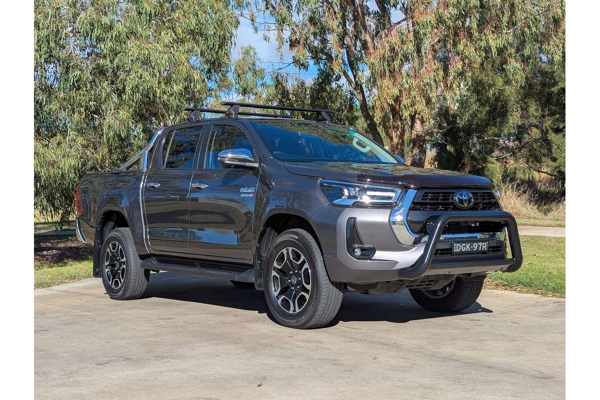 2023 Toyota Hilux SR5 GUN126R 4X4