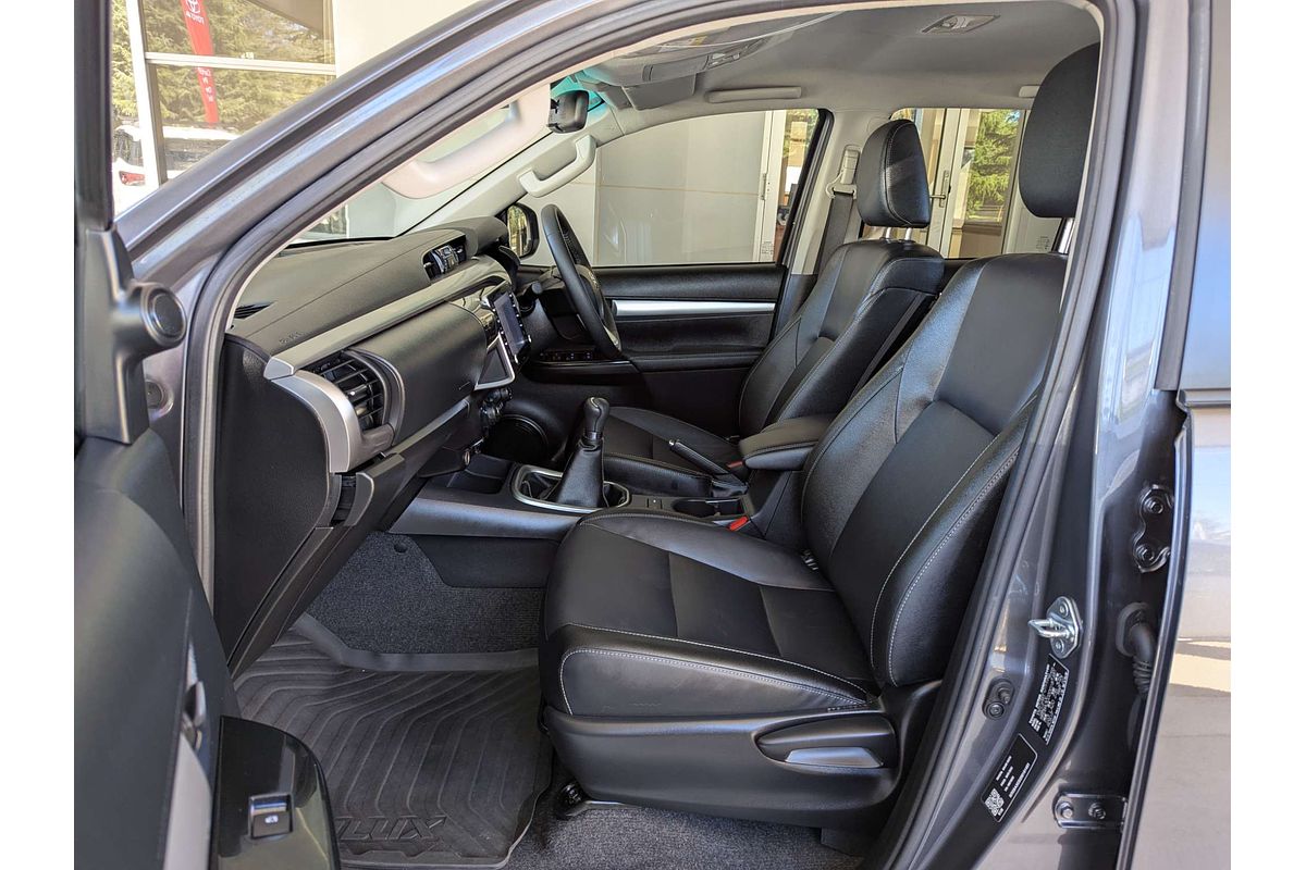 2023 Toyota Hilux SR5 GUN126R 4X4