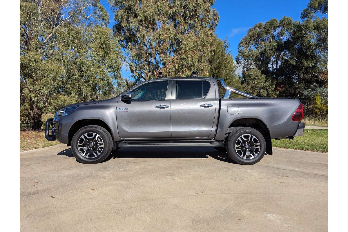 2023 Toyota Hilux SR5 GUN126R 4X4