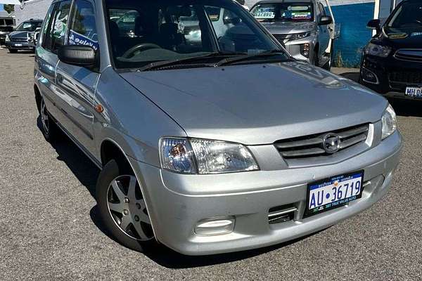 2001 Mazda 121 Shades Metro DW Series 2