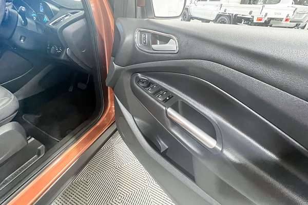 2017 Ford Escape Titanium ZG