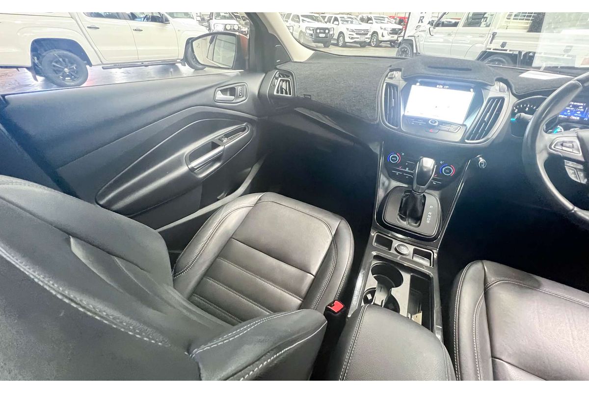 2017 Ford Escape Titanium ZG