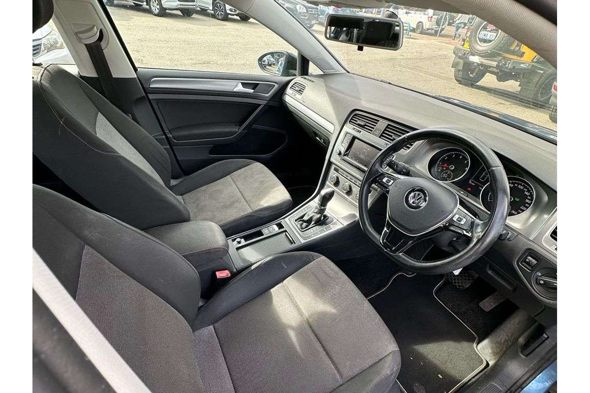 2015 Volkswagen Golf 90TSI 7