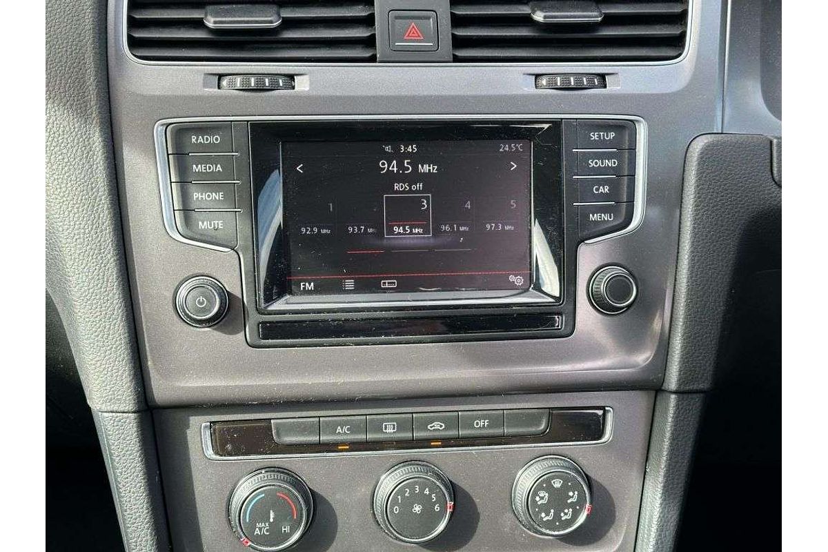 2015 Volkswagen Golf 90TSI 7