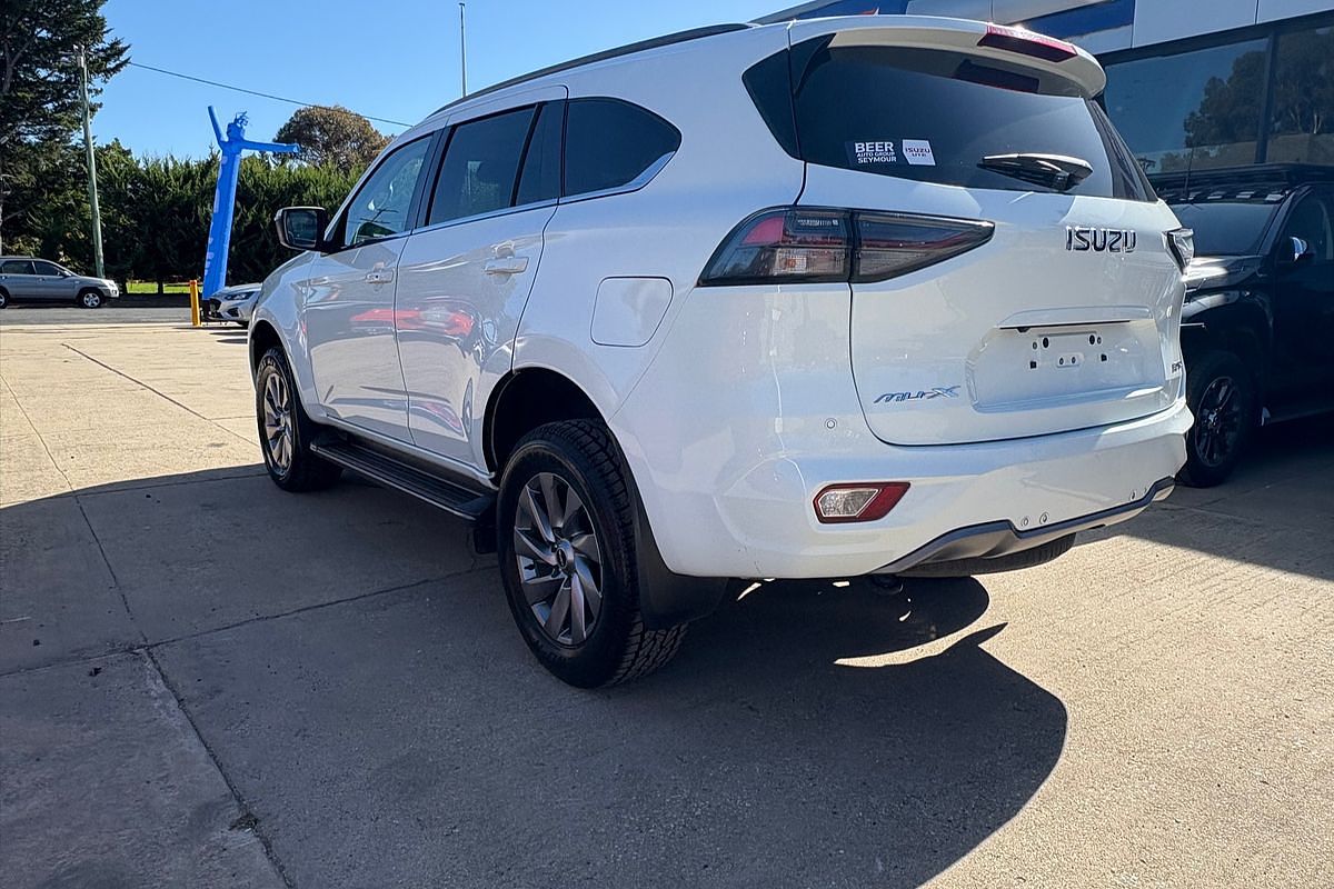 2022 Isuzu MU-X LS-U