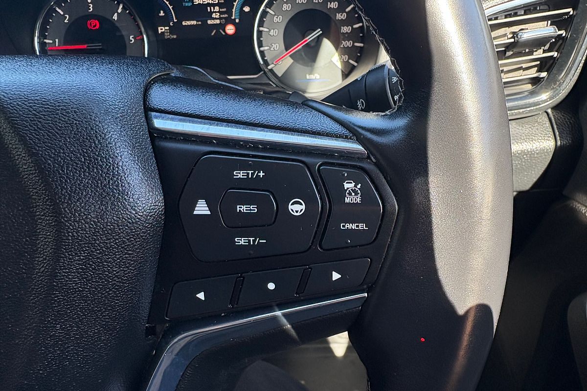2022 Isuzu MU-X LS-U