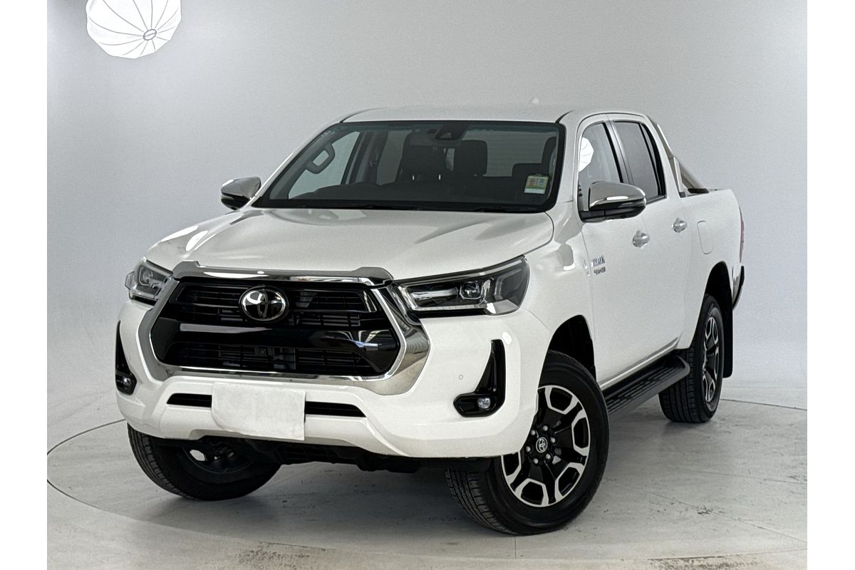 2023 Toyota Hilux SR5 GUN126R 4X4