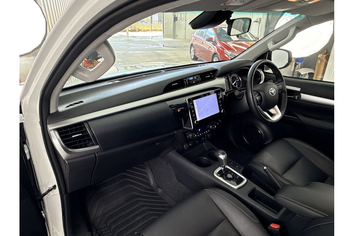 2023 Toyota Hilux SR5 GUN126R 4X4