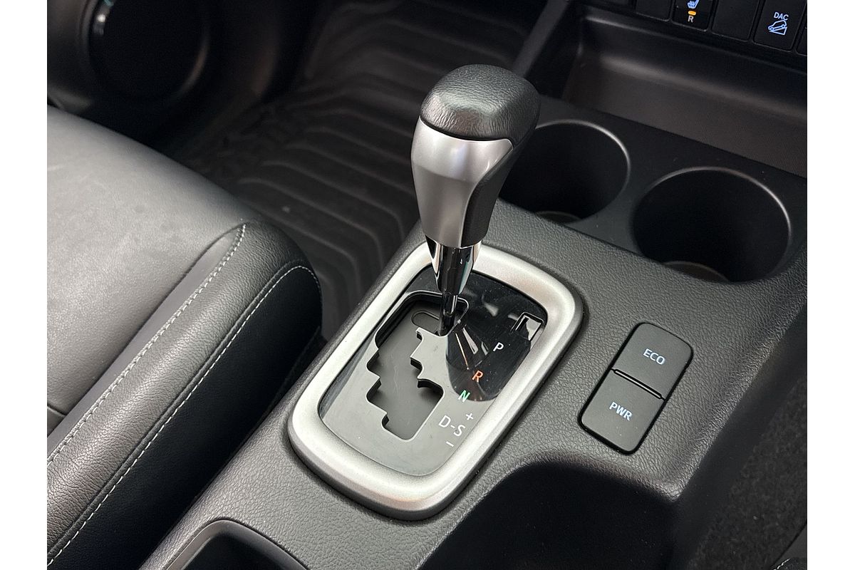 2023 Toyota Hilux SR5 GUN126R 4X4