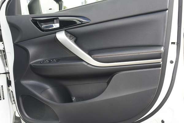 2017 Mitsubishi Eclipse Cross Exceed YA