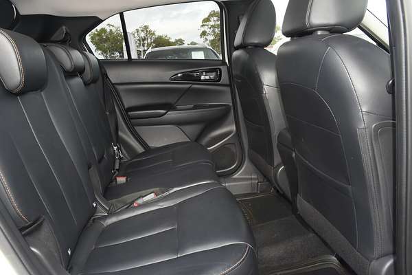 2017 Mitsubishi Eclipse Cross Exceed YA