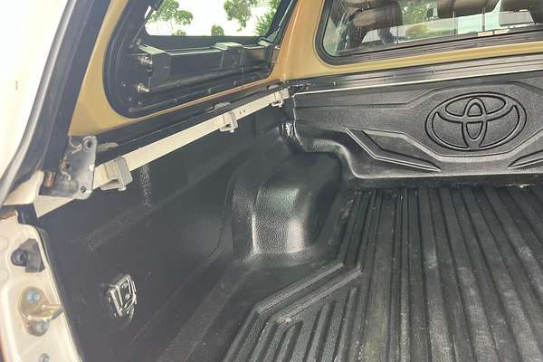 2017 Toyota Hilux SR5 GUN126R 4X4