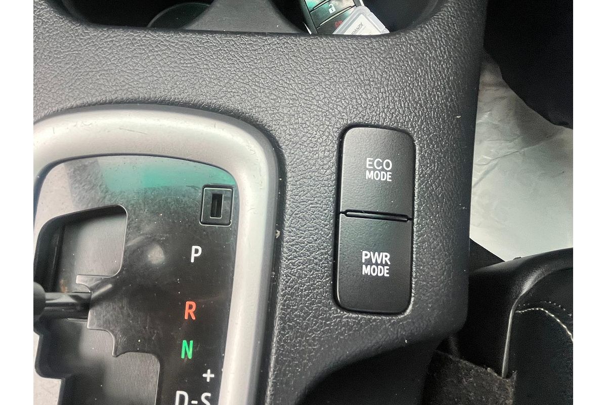 2017 Toyota Hilux SR5 GUN126R 4X4