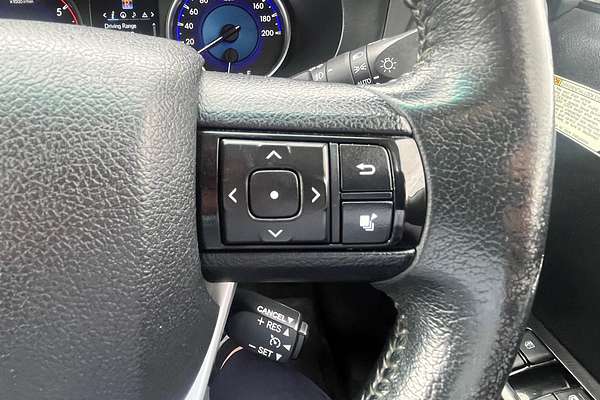 2017 Toyota Hilux SR5 GUN126R 4X4