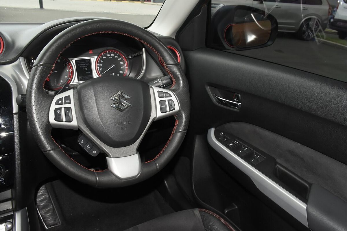2017 Suzuki Vitara S Turbo LY