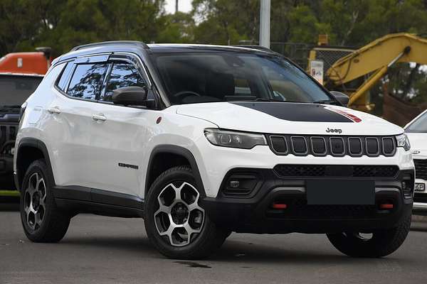 2022 Jeep Compass Trailhawk M6