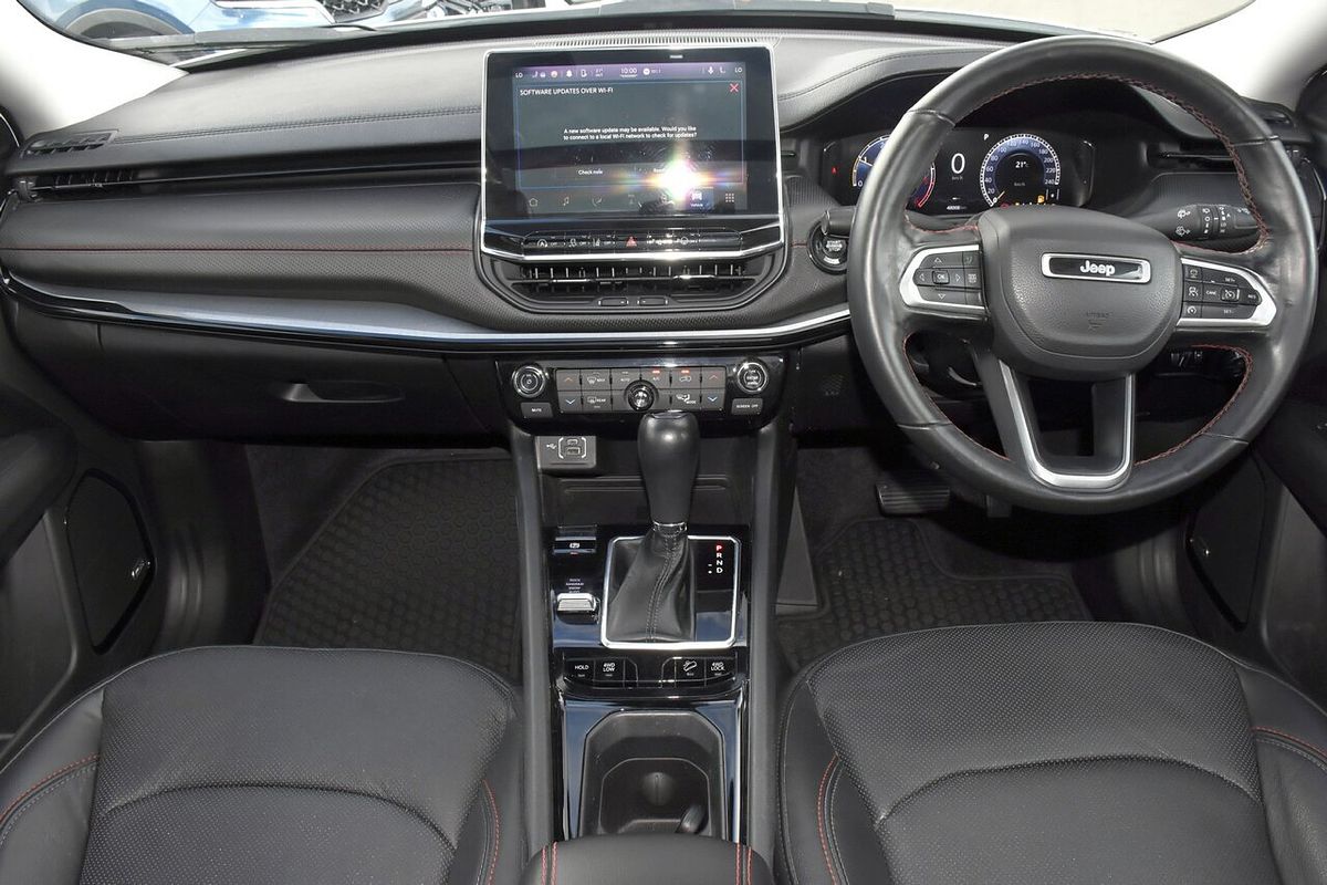 2022 Jeep Compass Trailhawk M6