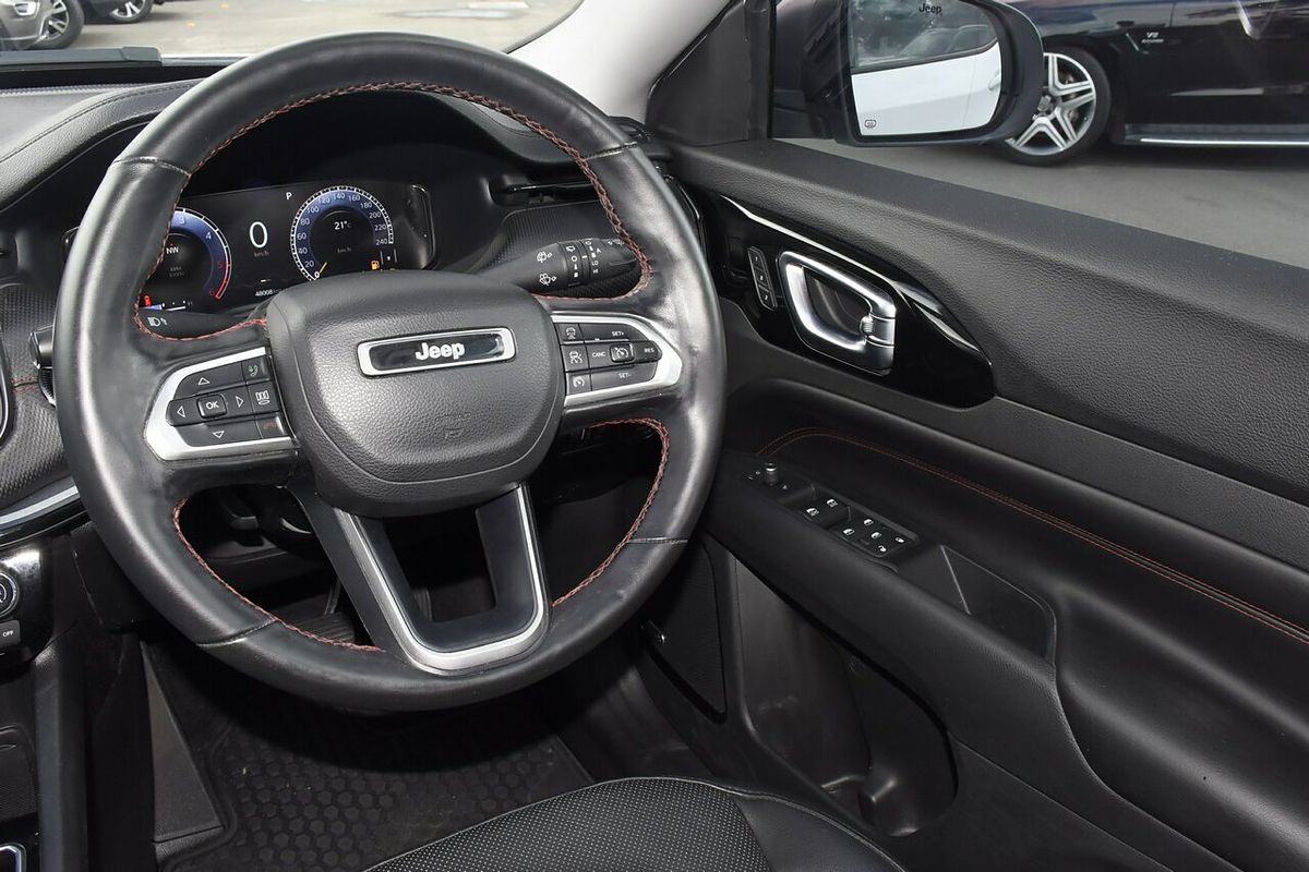 2022 Jeep Compass Trailhawk M6