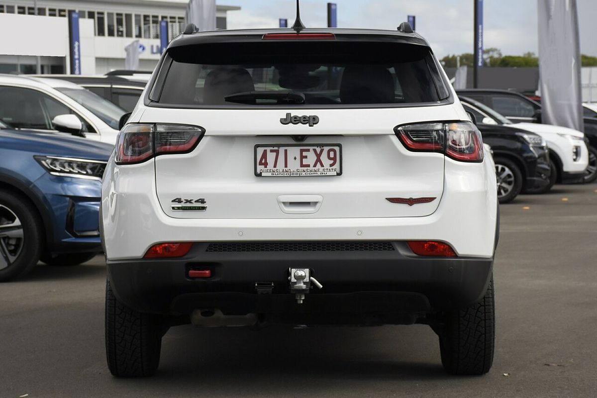 2022 Jeep Compass Trailhawk M6