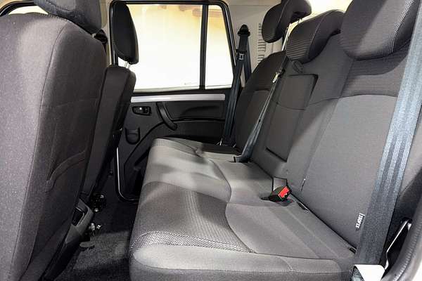 2023 Mahindra PIK-UP S11 4X4