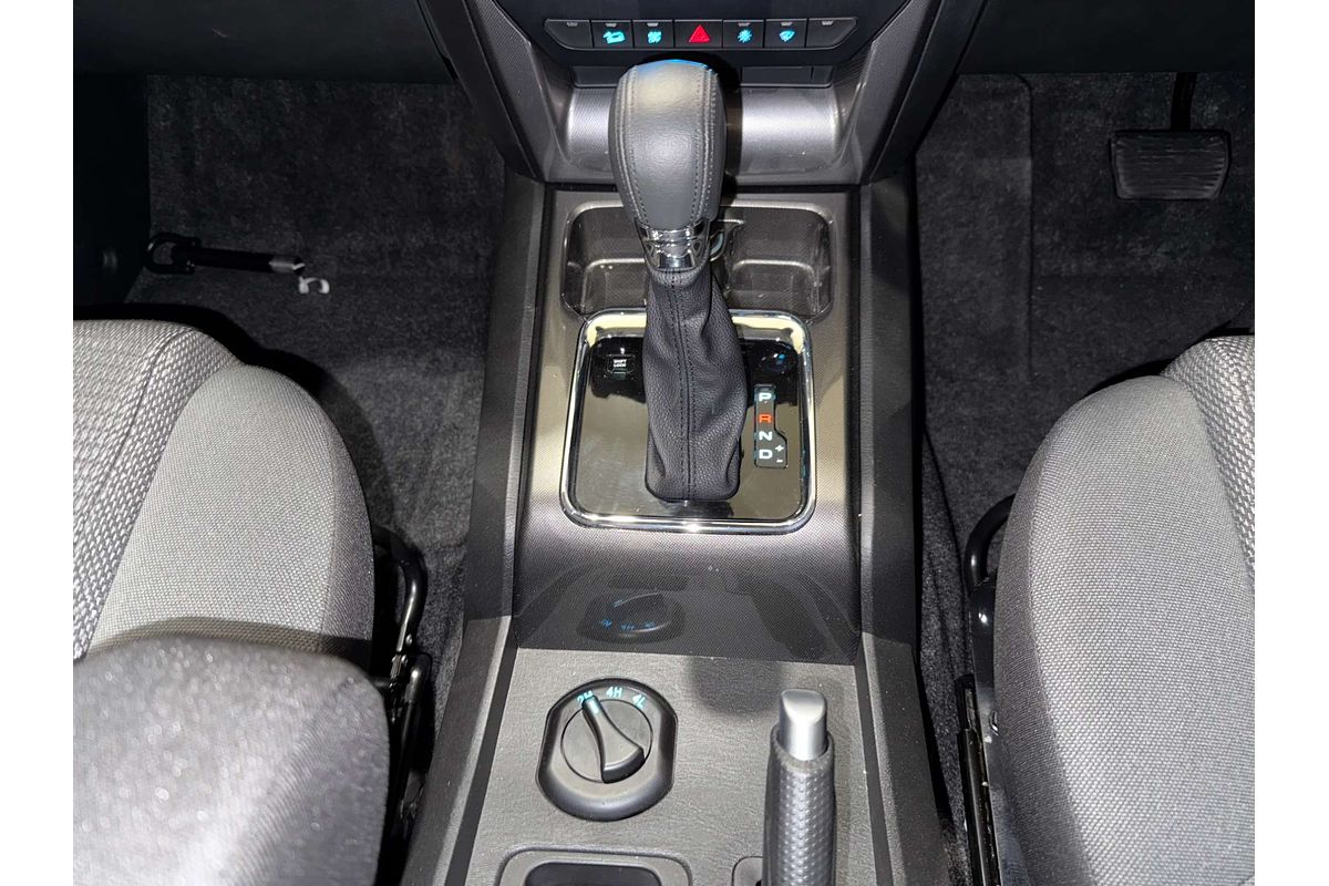 2023 Mahindra PIK-UP S11 4X4