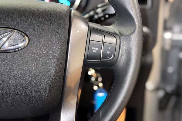 2023 Mahindra PIK-UP S11 4X4