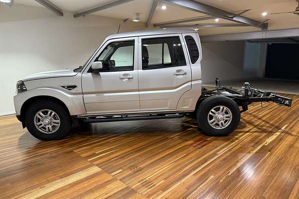 2023 Mahindra PIK-UP S11 4X4