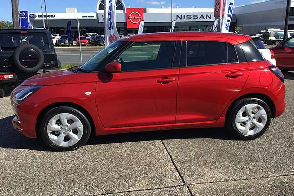 2024 Suzuki Swift Hybrid Plus UZ