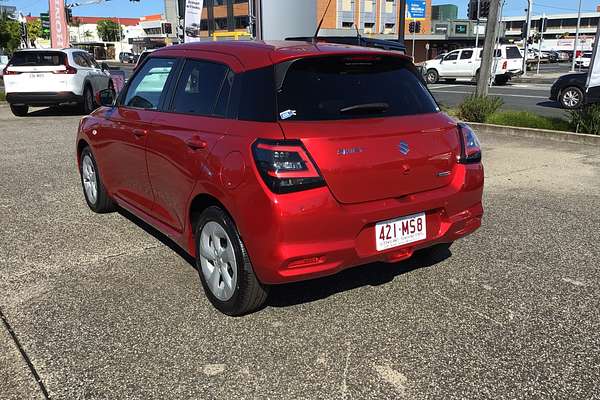 2024 Suzuki Swift Hybrid Plus UZ