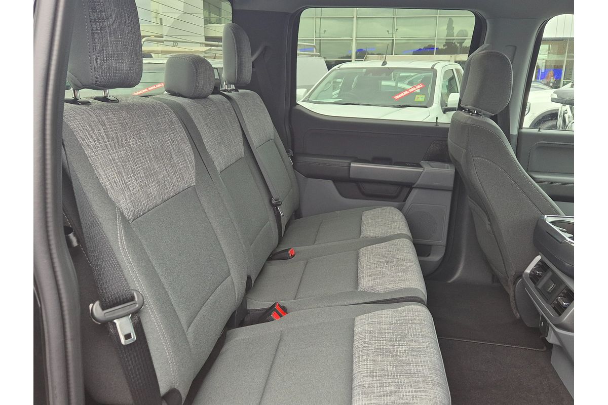 2024 Ford F-150 XLT 4X4 SWB