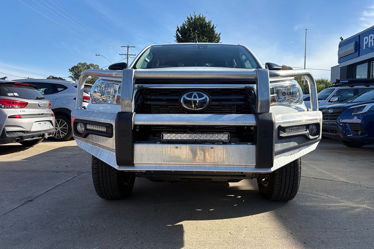 2019 Toyota Hilux SR GUN126R 4X4