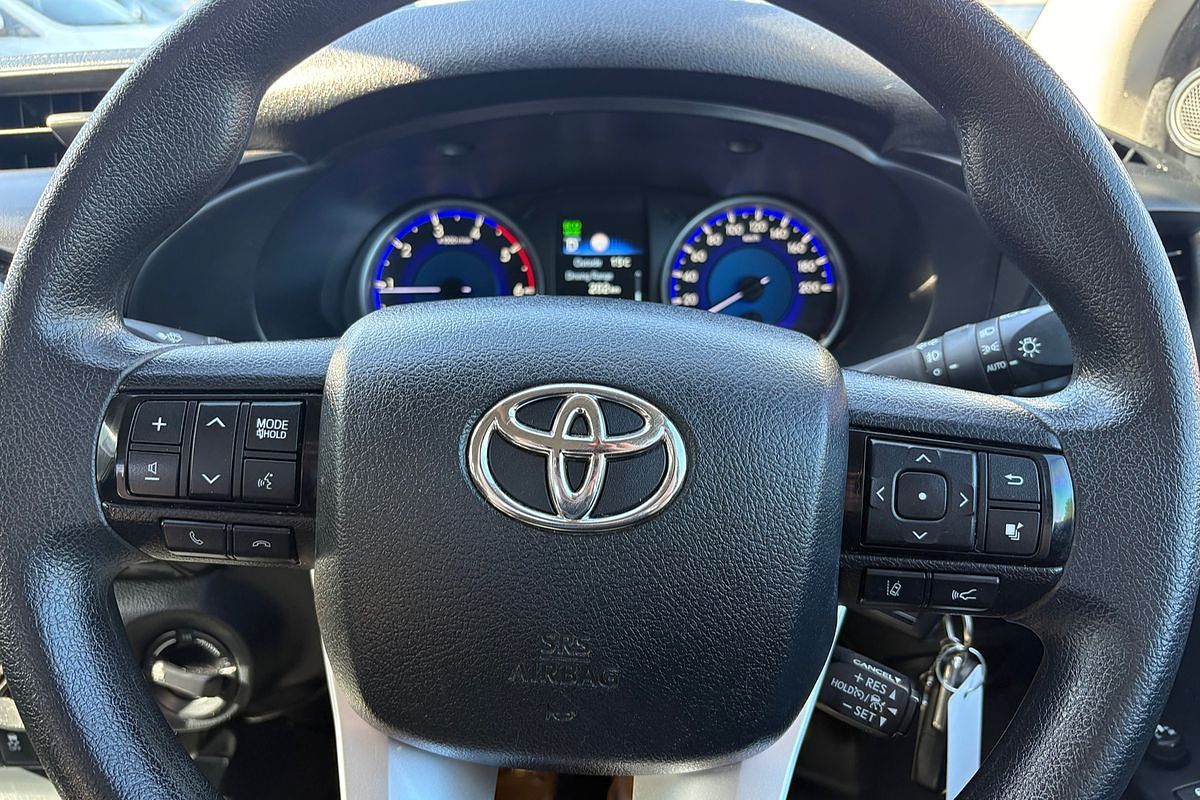 2019 Toyota Hilux SR GUN126R 4X4