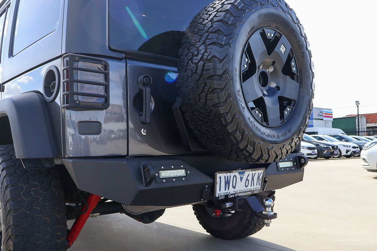 2018 Jeep Wrangler Unlimited Sport JK