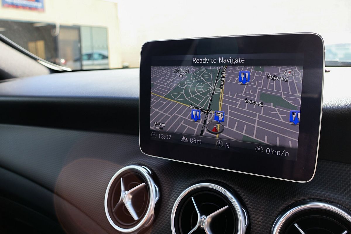 2019 Mercedes-Benz GLA-Class GLA180 X156