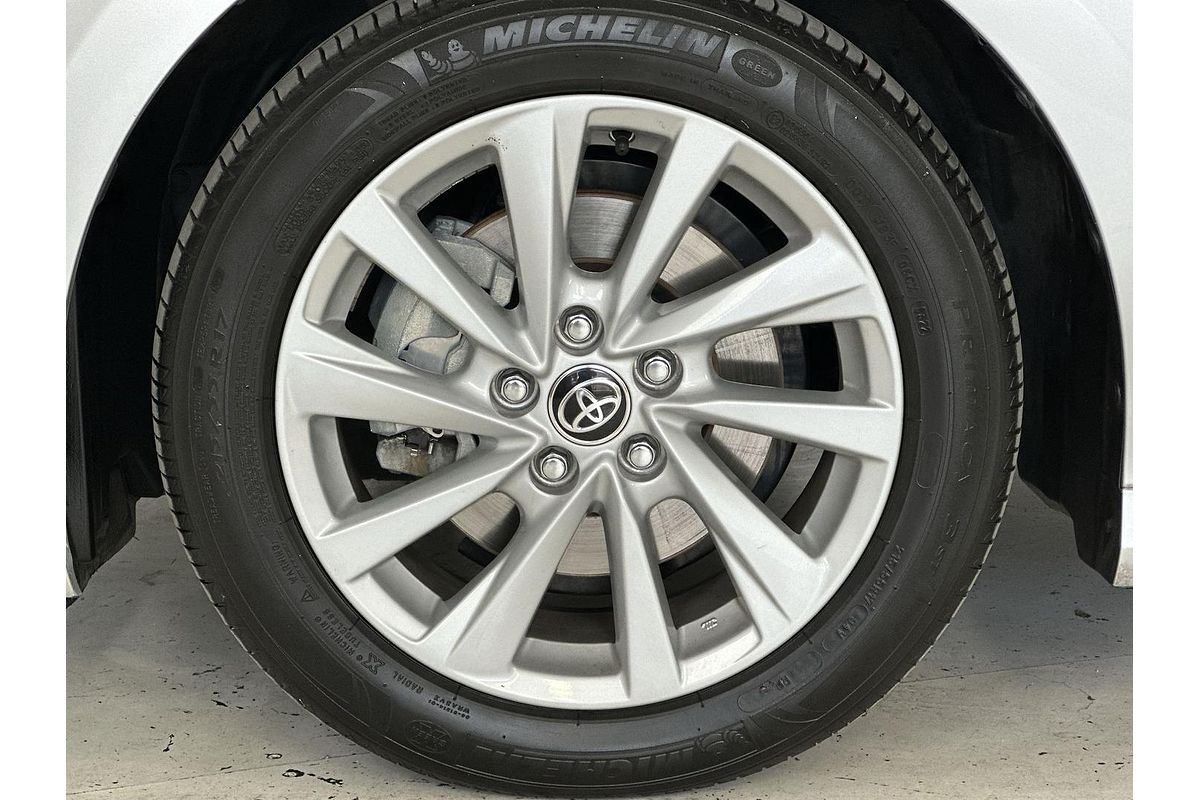 2022 Toyota Camry Ascent AXVH70R