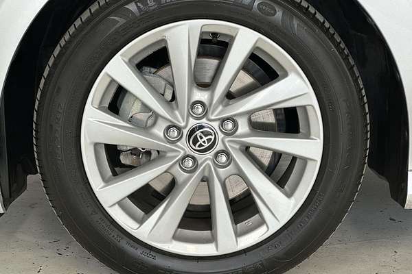 2022 Toyota Camry Ascent AXVH70R
