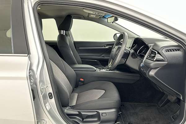 2022 Toyota Camry Ascent AXVH70R