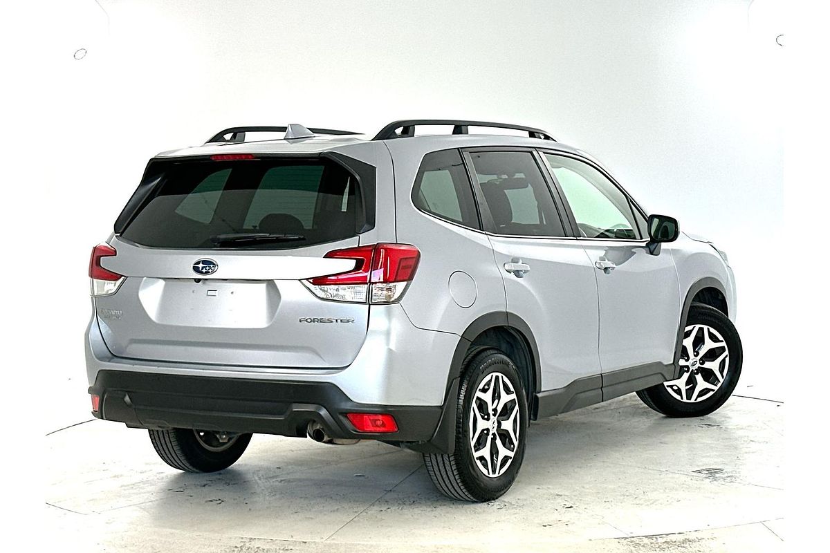 2022 Subaru Forester 2.5i S5