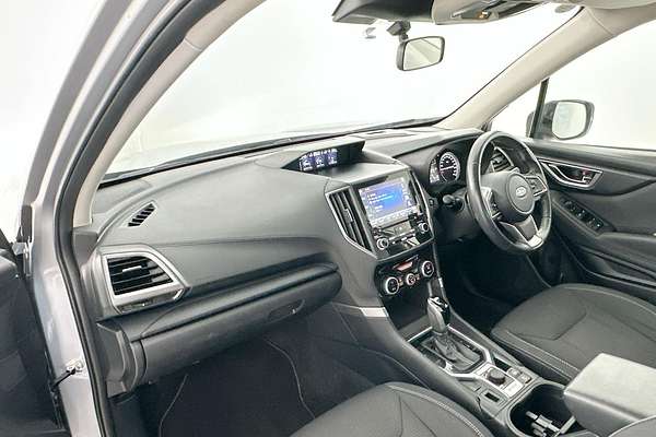 2022 Subaru Forester 2.5i S5