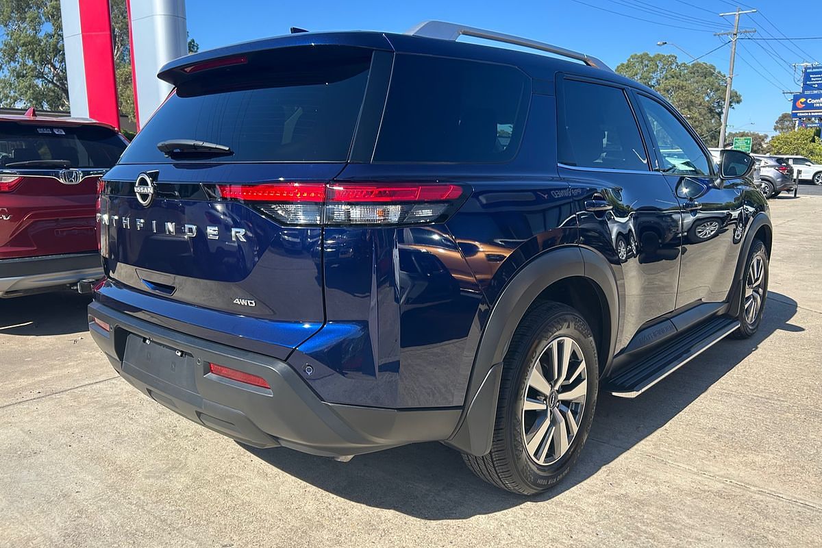 2022 Nissan Pathfinder Ti R53