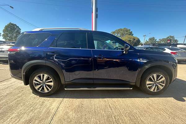 2022 Nissan Pathfinder Ti R53