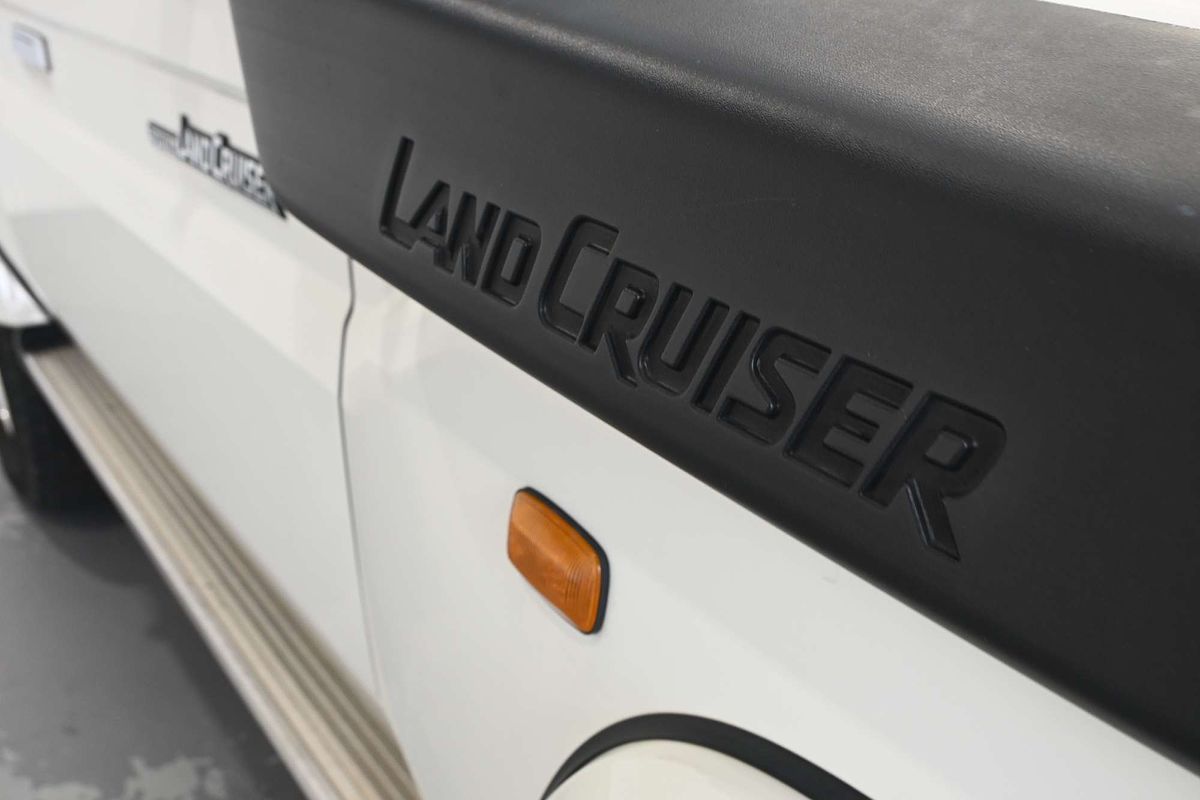 2019 Toyota Landcruiser GXL VDJ76R