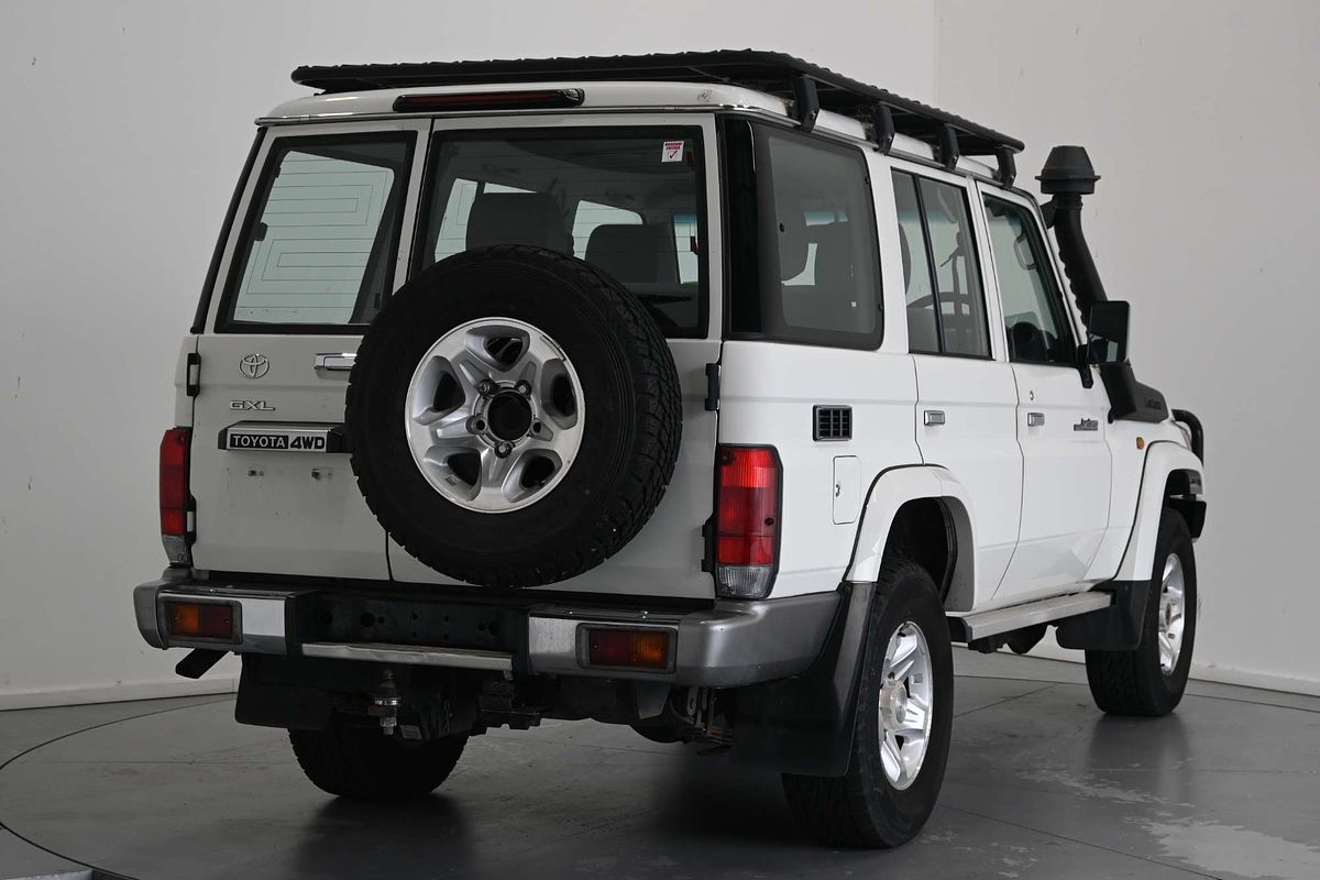 2019 Toyota Landcruiser GXL VDJ76R