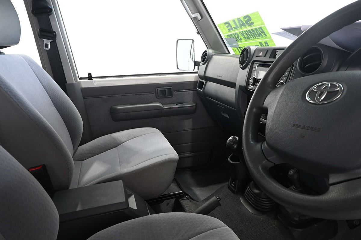 2019 Toyota Landcruiser GXL VDJ76R