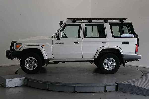 2019 Toyota Landcruiser GXL VDJ76R
