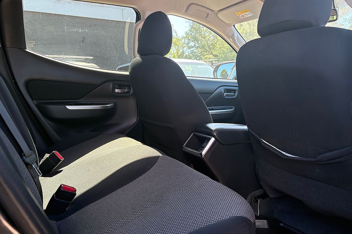 2022 Mitsubishi Triton GLS MR 4X4