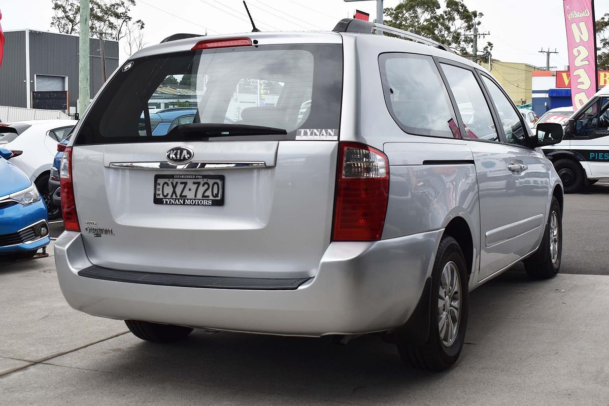 2013 Kia Grand Carnival Si VQ